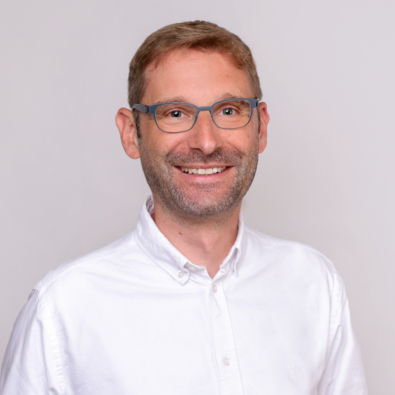  Oliver Kr�mpelmann