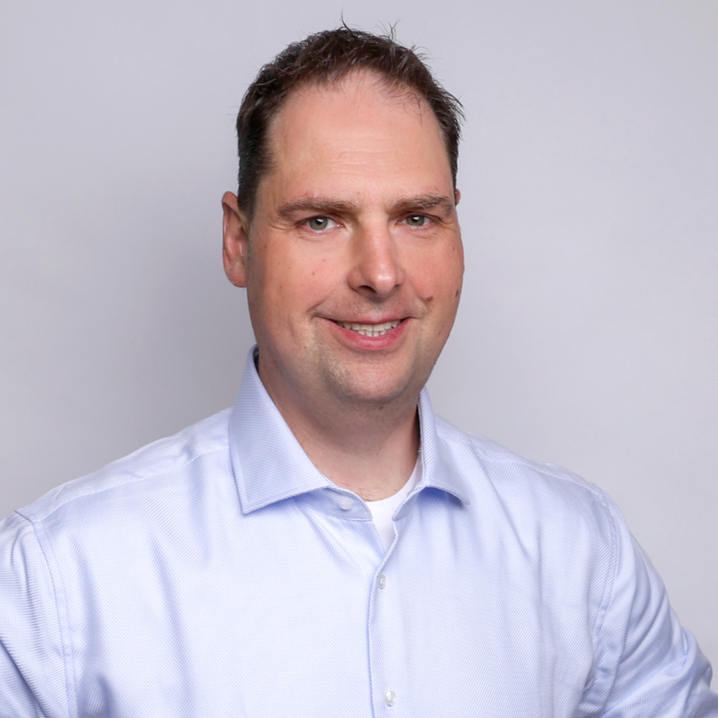  Daniel Helmig